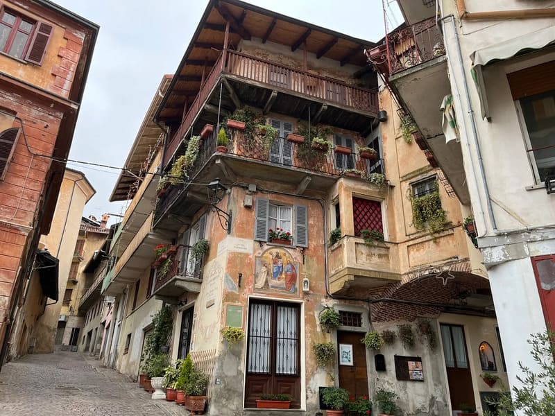 Il Cammino di Oropa orientale da Oropa a Vallemosso – Dal Bocchetto Sessera a Vallemosso – Tappa 3